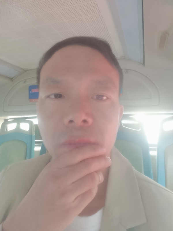 青盘的第一张照片--娄底闪婚服务中心